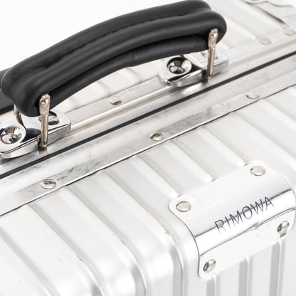 RIMOWA(リモワ) クラシック 33L 4輪 キャビンS