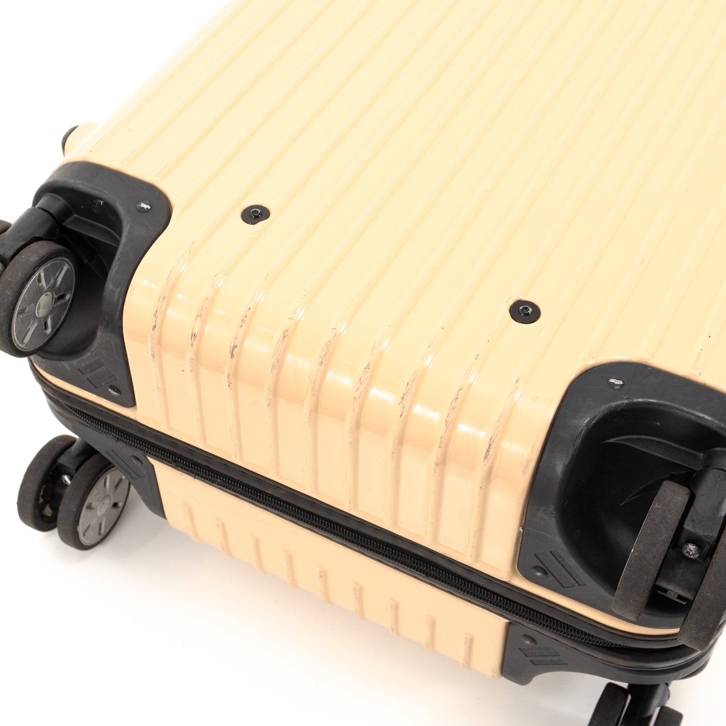 RIMOWA(リモワ) サルサ 61L 4輪 チェックインM
