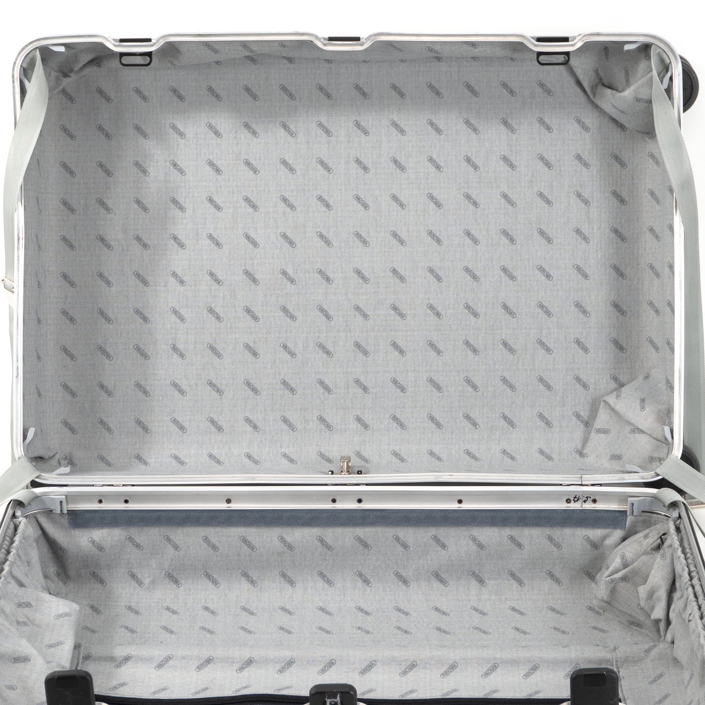 RIMOWA(リモワ) サンバ 82L 4輪 チェックインL