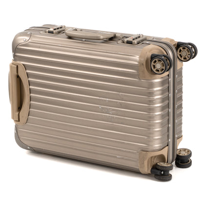 RIMOWA(リモワ) トパーズ 32L 4輪 キャビンS