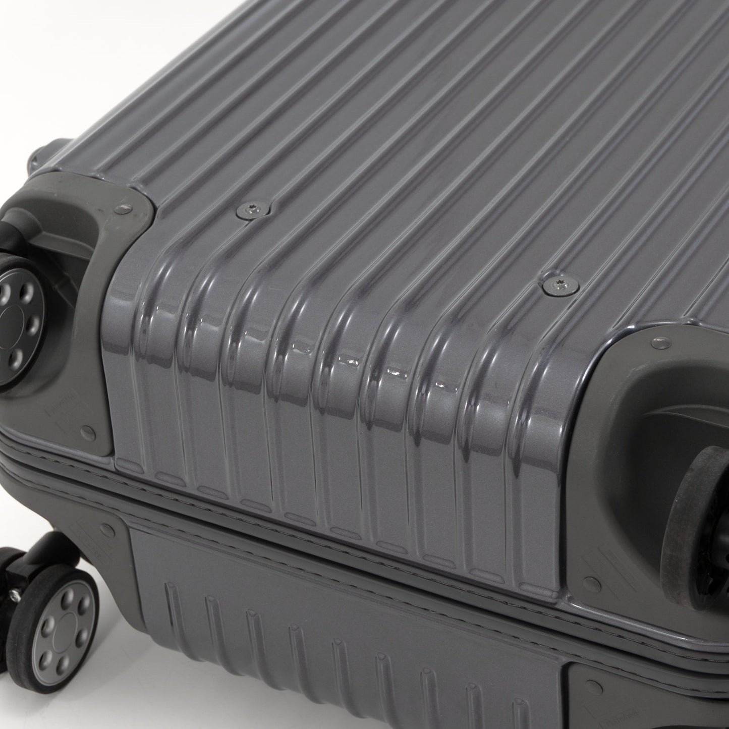 RIMOWA(リモワ) サルサデラックス 61L 4輪 チェックインM