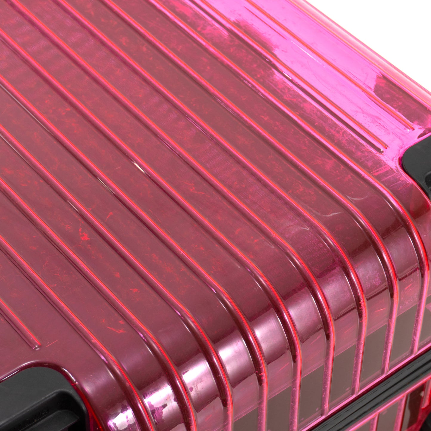 RIMOWA(リモワ) エッセンシャル ネオン キャビン 36L 4輪