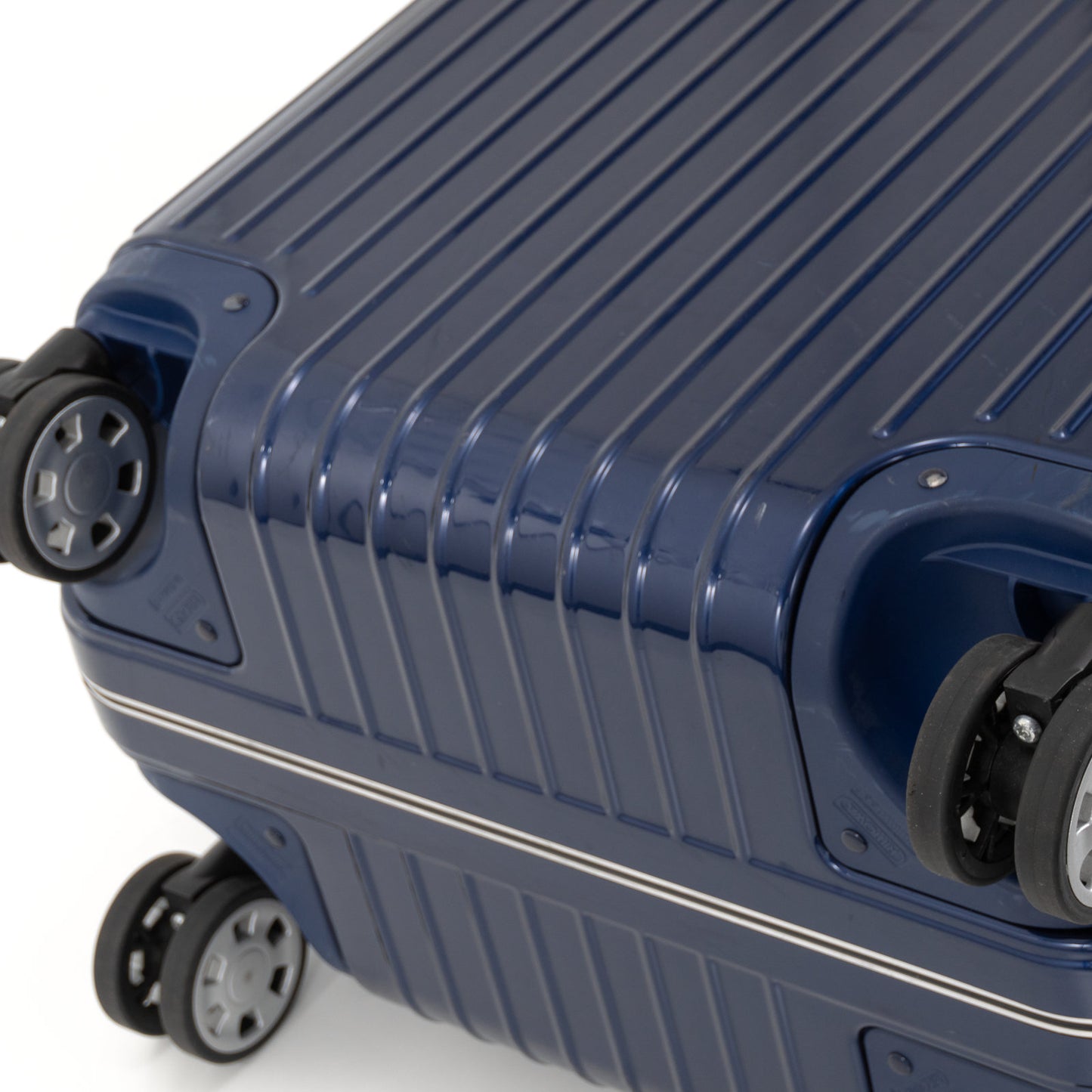 RIMOWA(リモワ) リンボ 電子タグ 60L 4輪 チェックインM