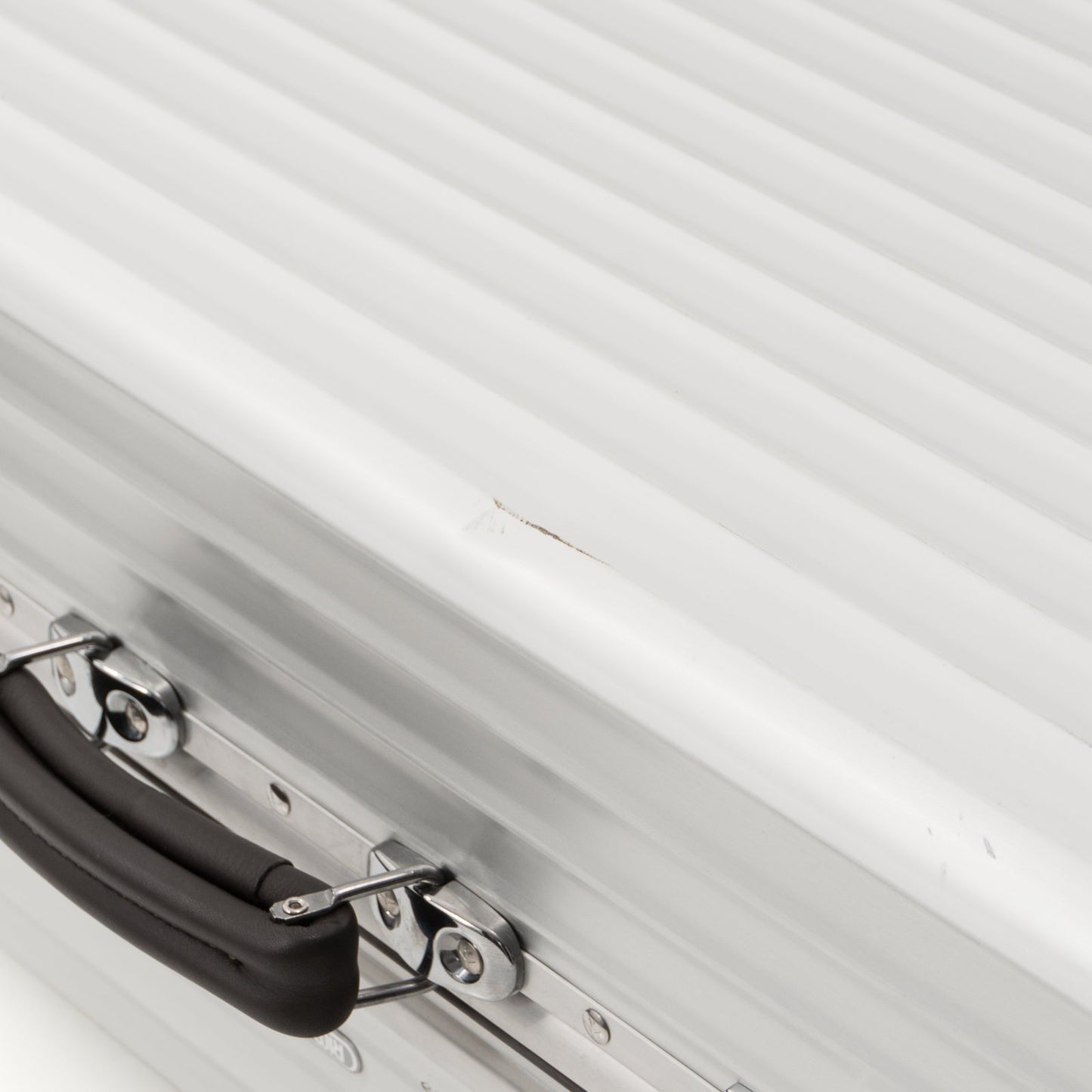 RIMOWA(リモワ) クラシックフライト 60L 4輪 チェックインM