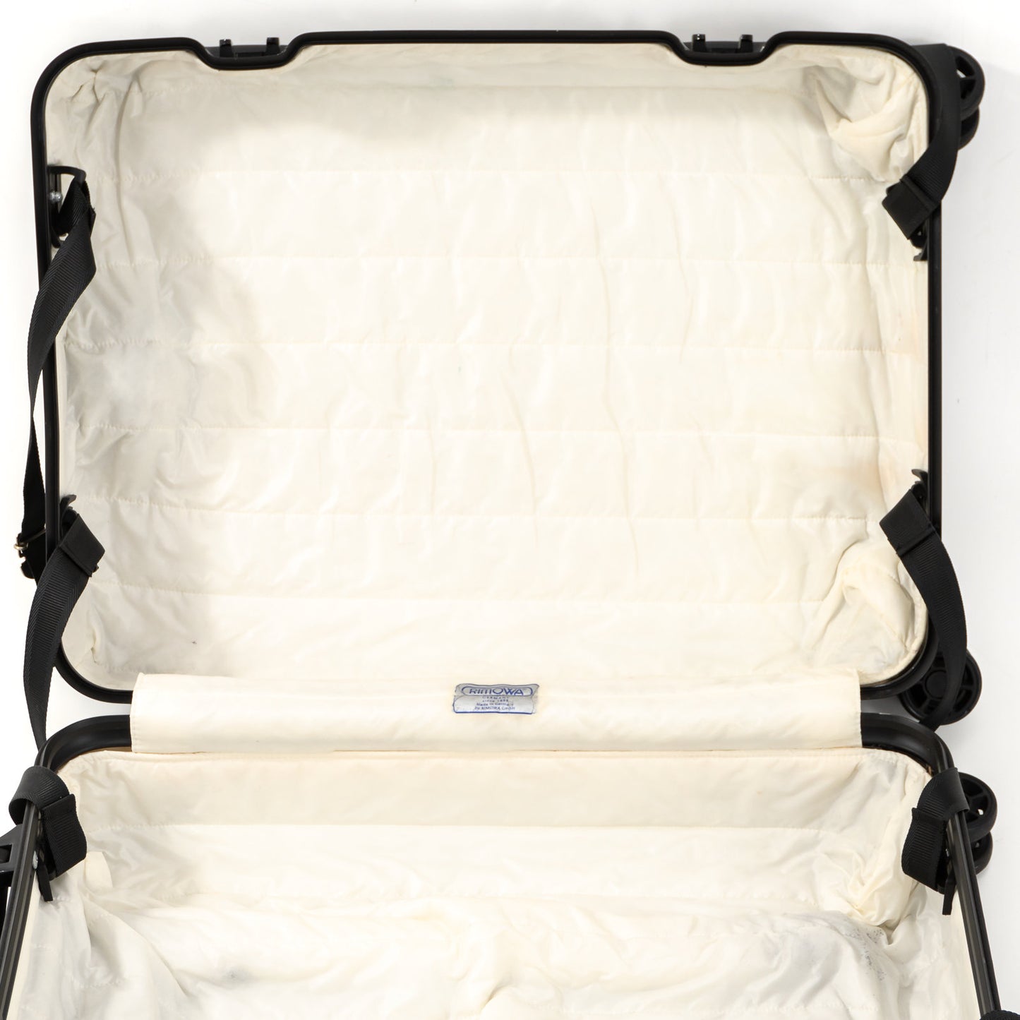 RIMOWA(リモワ) Moncler(モンクレール) トパーズ 32L 4輪 キャビンS