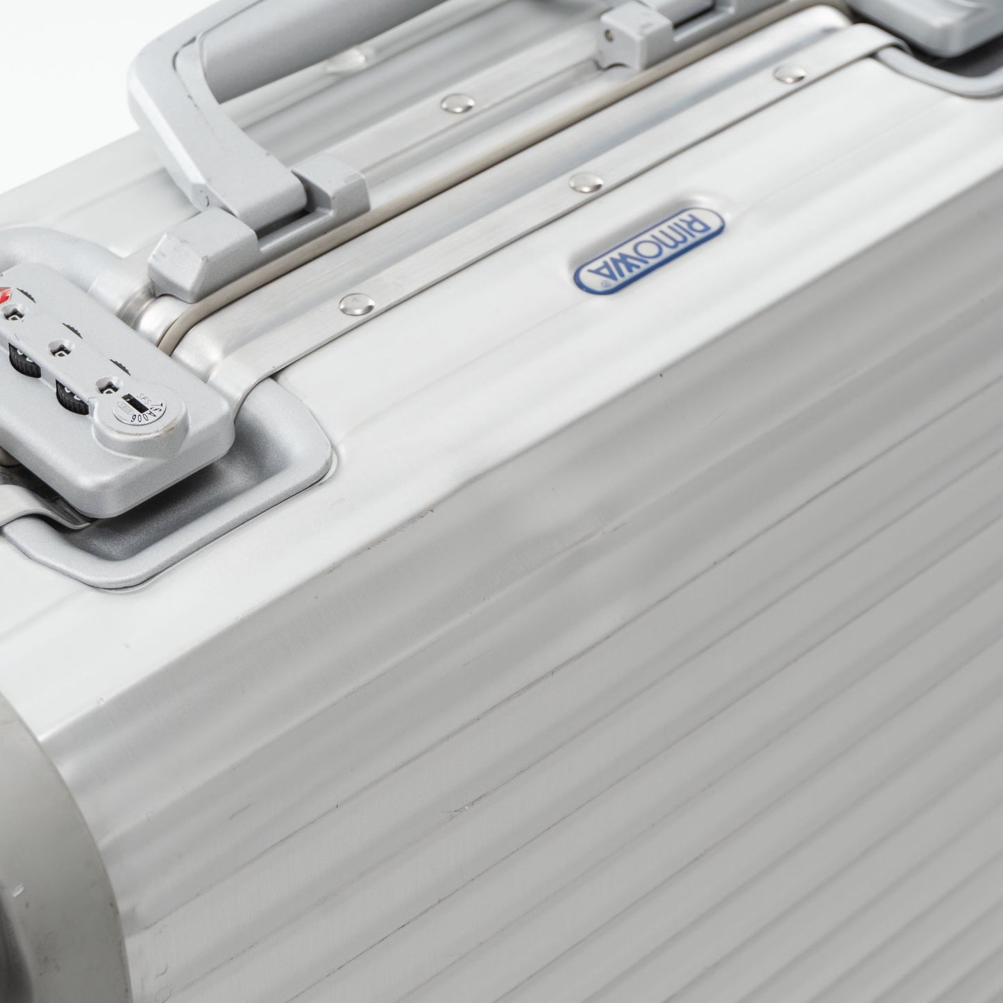 RIMOWA(リモワ) トパーズ 32L 4輪 キャビンS