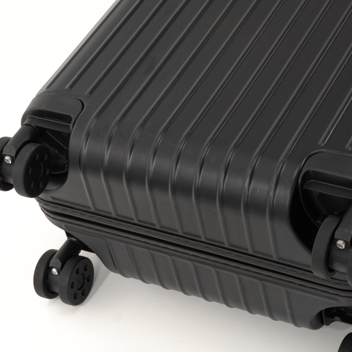 RIMOWA(リモワ) エッセンシャル キャビンS 34L 4輪