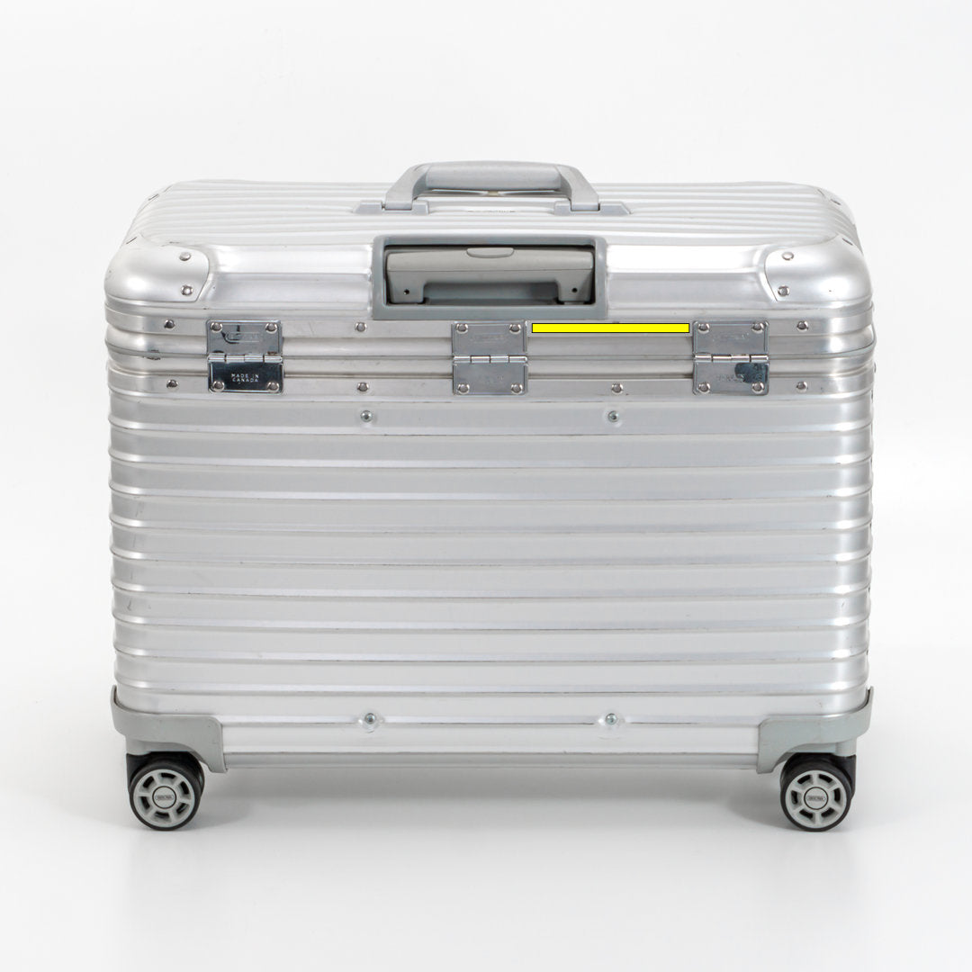 RIMOWA(リモワ) トパーズ 37L 4輪 BIGパイロット – 中古RIMOWA(リモワ