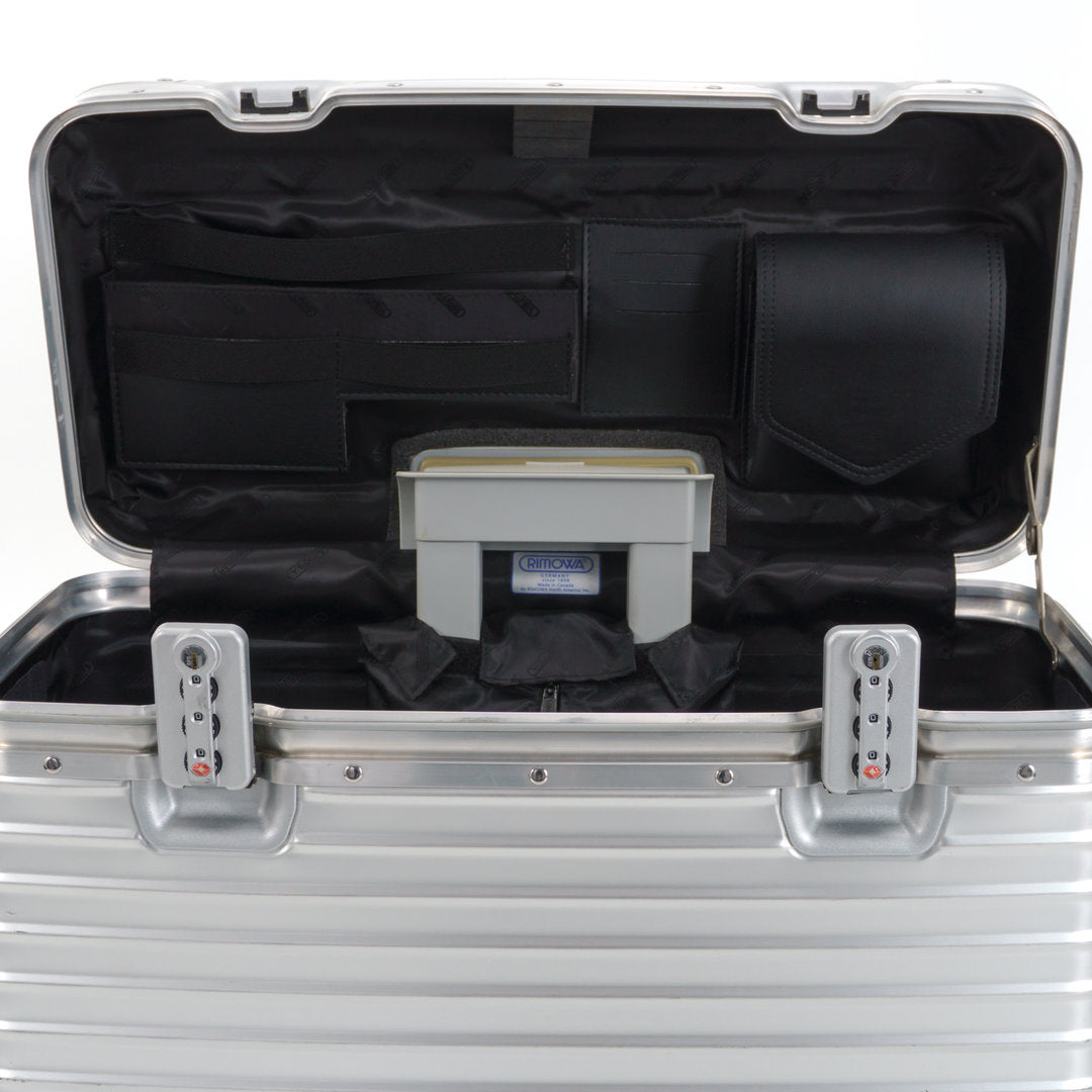 RIMOWA(リモワ) トパーズ 37L 4輪 BIGパイロット – 中古RIMOWA(リモワ