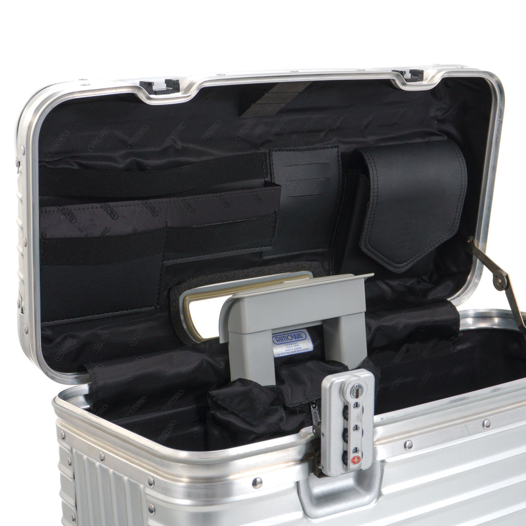 RIMOWA(リモワ) トパーズ 37L 4輪 BIGパイロット – 中古RIMOWA(リモワ