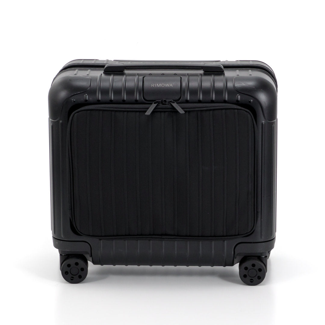 RIMOWA(リモワ) エッセンシャルスリーブ コンパクト 31L 4輪