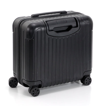RIMOWA(リモワ) エッセンシャルスリーブ コンパクト 31L 4輪