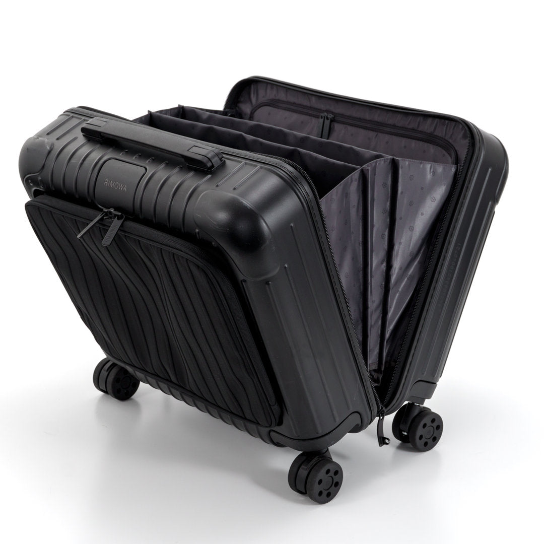 RIMOWA(リモワ) エッセンシャルスリーブ コンパクト 31L 4輪