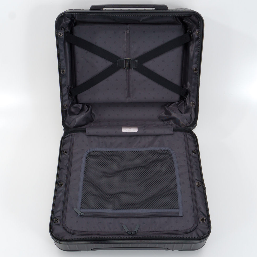 RIMOWA(リモワ) エッセンシャルスリーブ コンパクト 31L 4輪