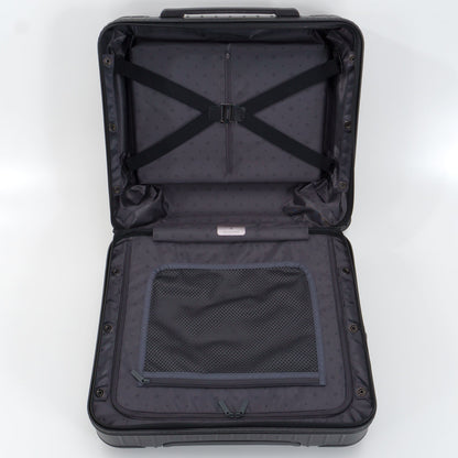 RIMOWA(リモワ) エッセンシャルスリーブ コンパクト 31L 4輪