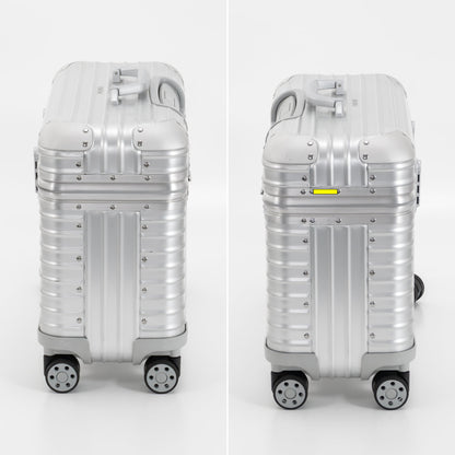 RIMOWA(リモワ) オリジナル パイロット 41L 4輪
