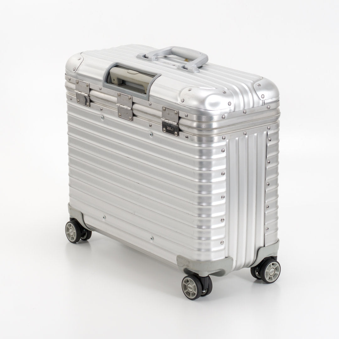 RIMOWA(リモワ) トパーズ 34L 4輪 パイロット