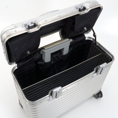 RIMOWA(リモワ) トパーズ 34L 4輪 パイロット